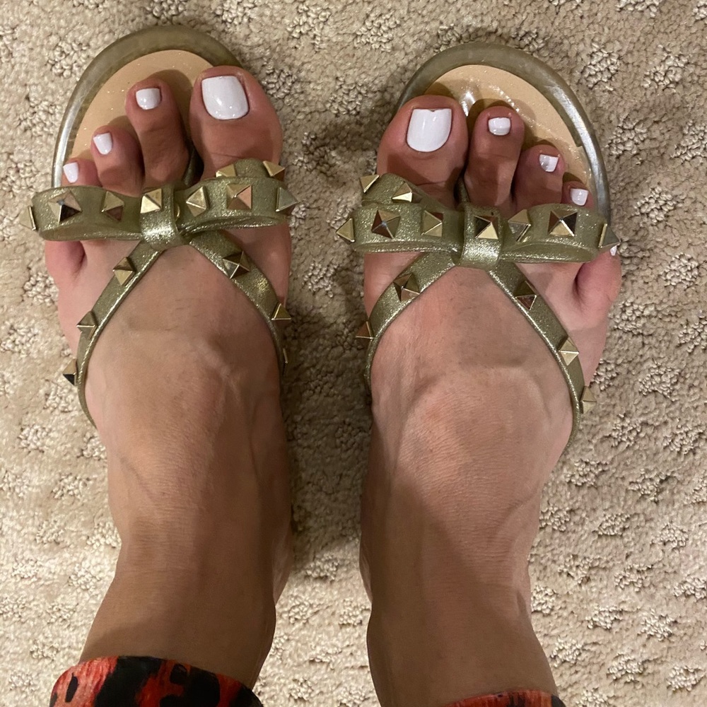 Valentino Rockstud glitter flip flop